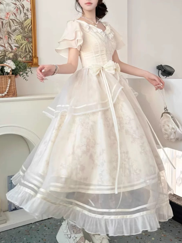 فستان بتصميم فيونكة عتيقة على  - مراجعة French Vintage Floral Midi Dress وسعره