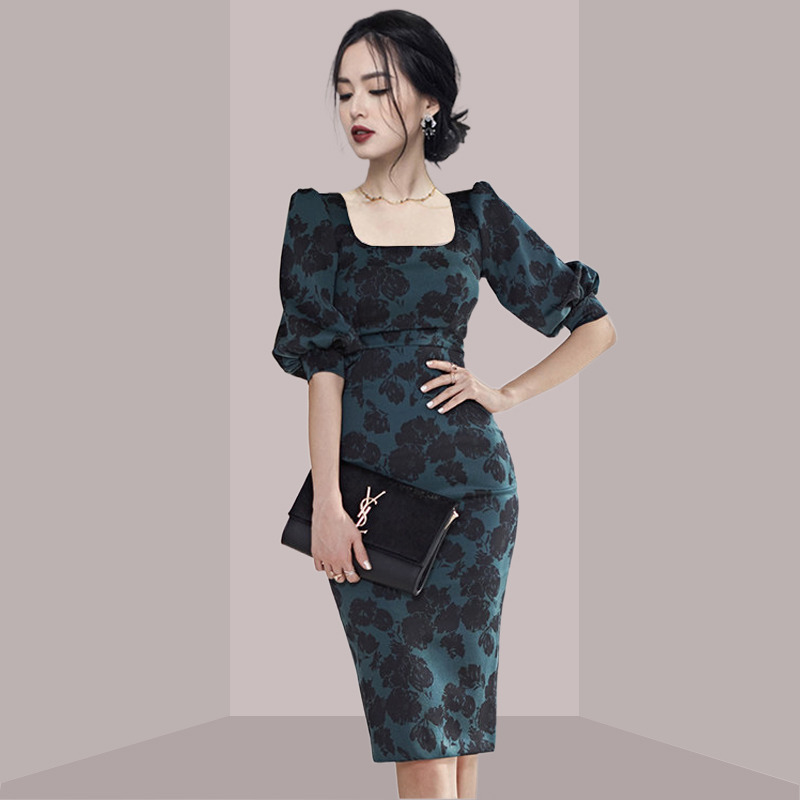 فستان ميدي أنيق بقصة ضيقة وطبع - مراجعة French Vintage Floral Midi Dress وسعره