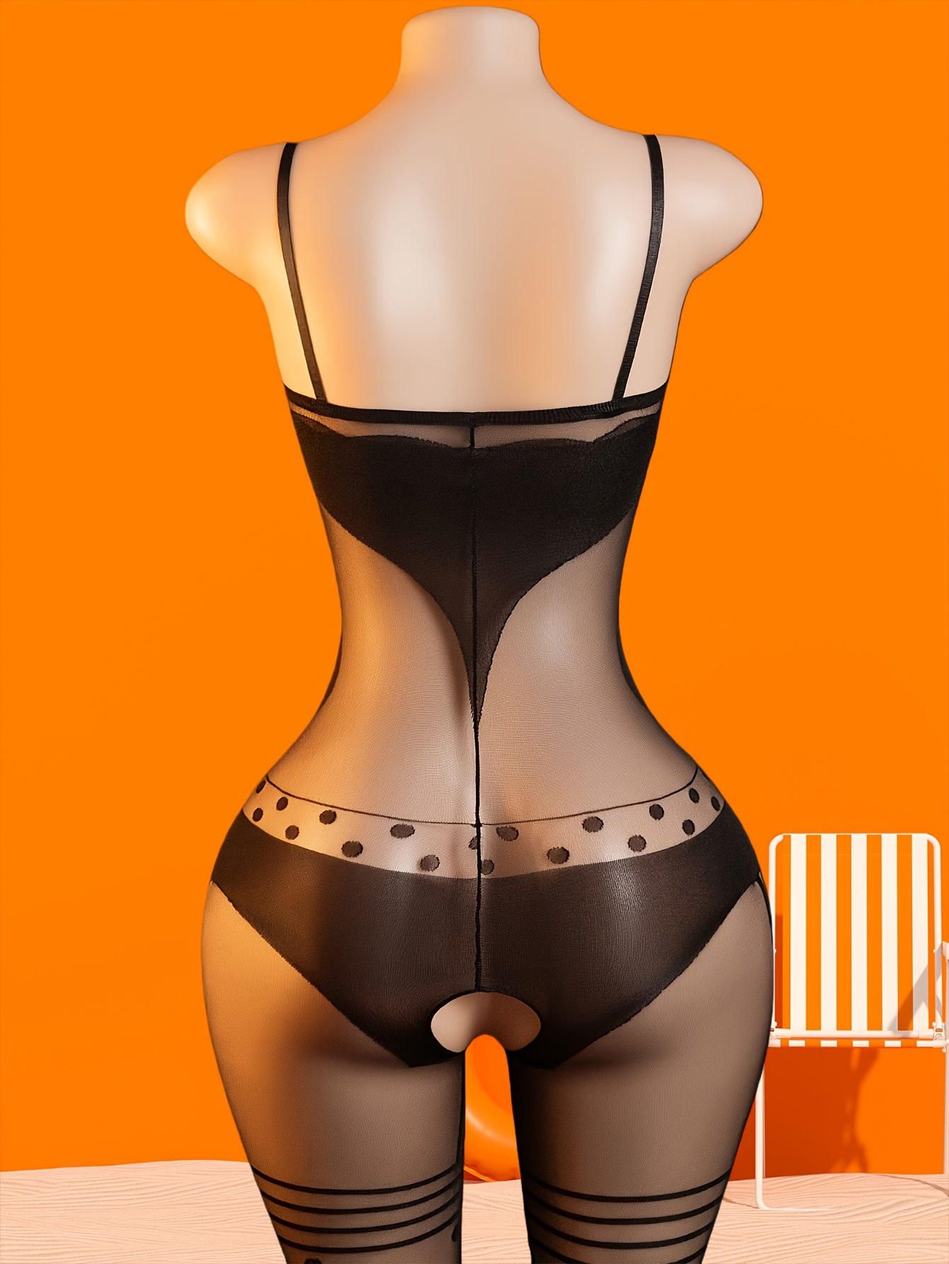 طقم مكون من قطعتين – ملابس داخ - مراجعة Lingerie وسعره
