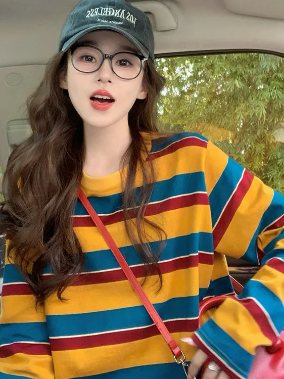 تيشيرت نسائي بأكمام طويلة بتصم - مراجعة Blouses وسعره